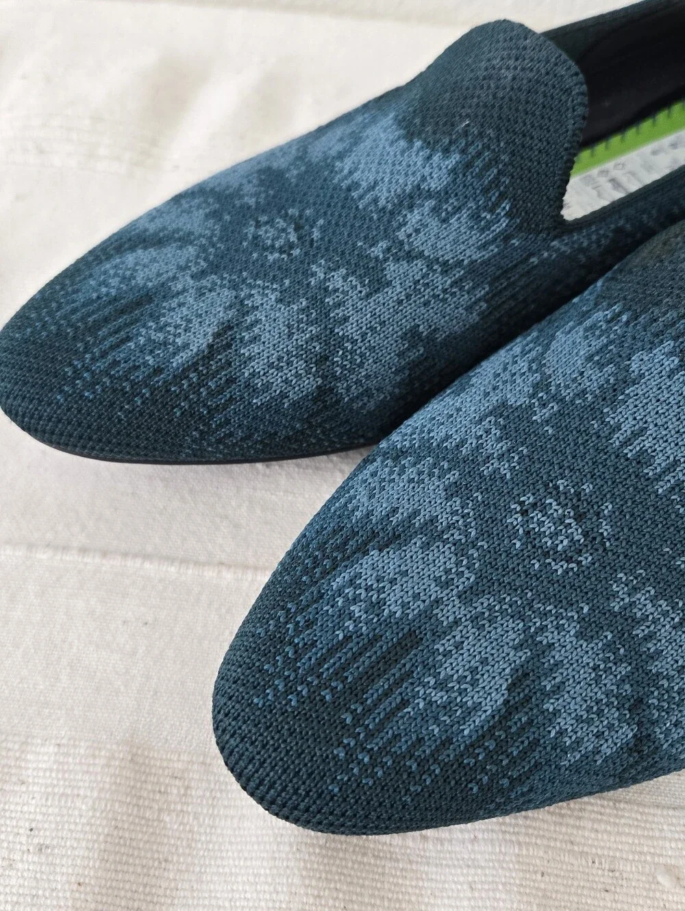 Rothys rothy almond